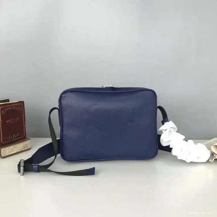 Brother Sam Yupoo 19T1L0163 Bags LV 0730